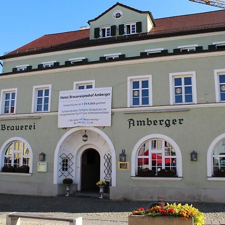 Hotel Brauereigasthof Amberger Kosching エクステリア 写真