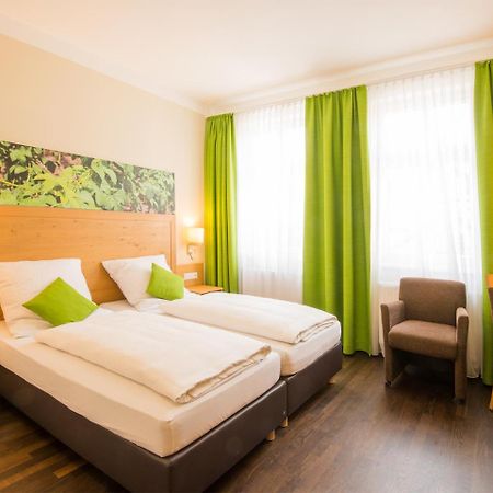 Hotel Brauereigasthof Amberger Kosching エクステリア 写真