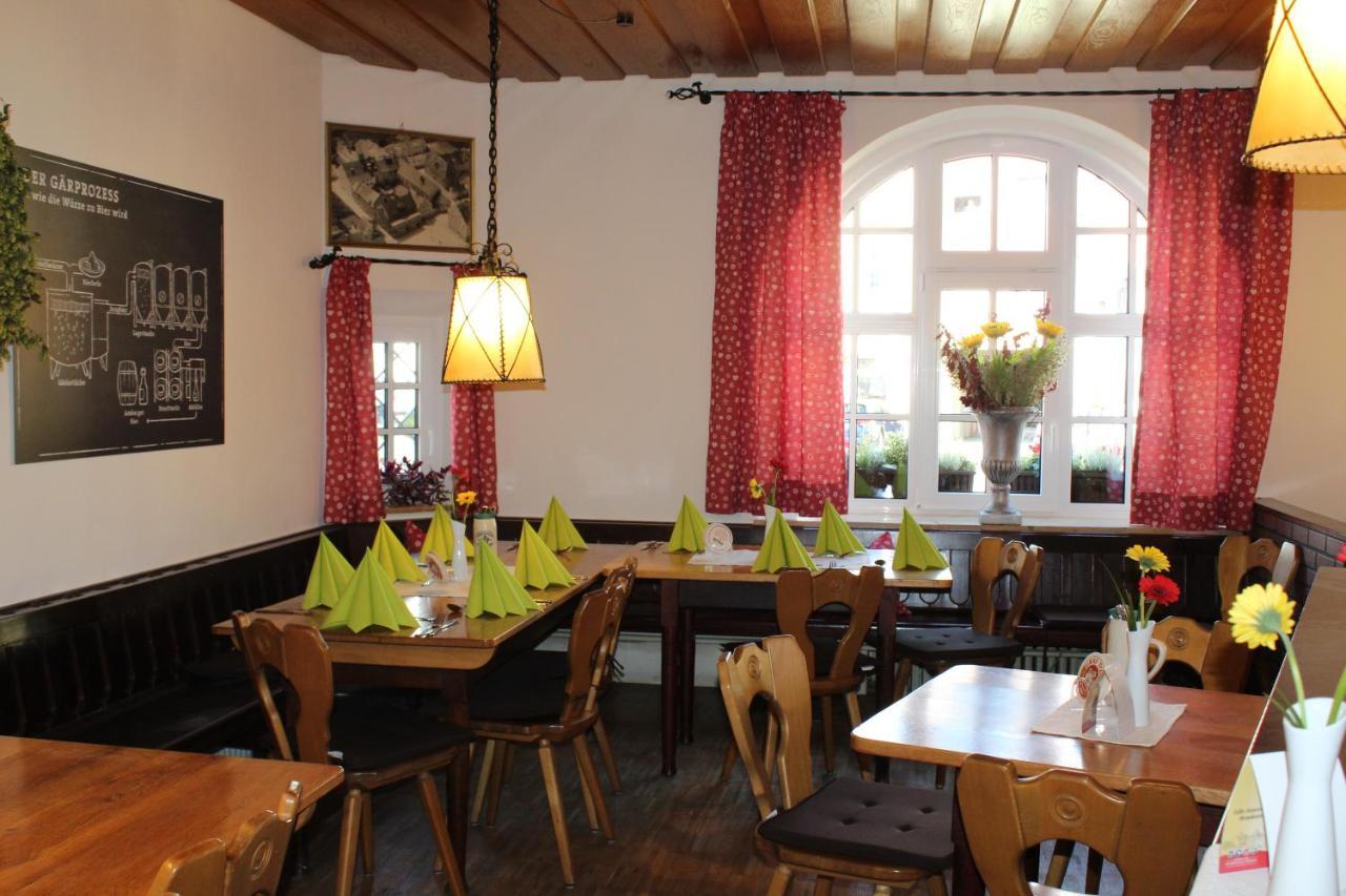 Hotel Brauereigasthof Amberger Kosching エクステリア 写真