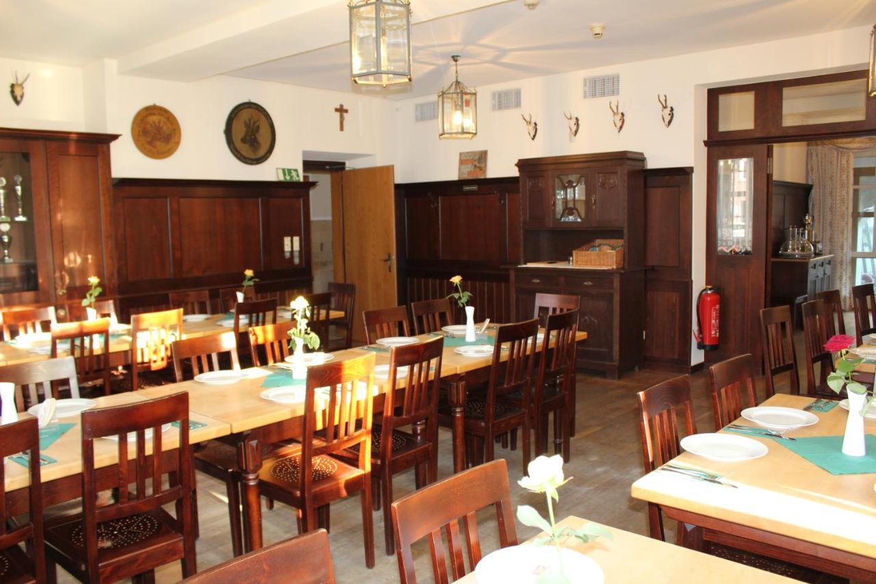 Hotel Brauereigasthof Amberger Kosching エクステリア 写真
